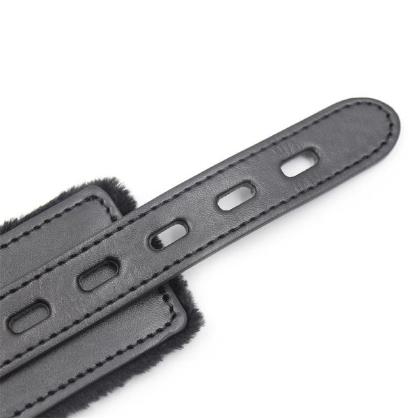 Collar con Correa de Metal Negro - imagen 6