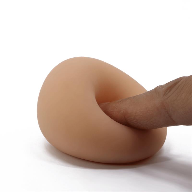 162587