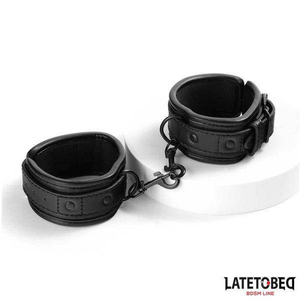 Restricciones con Collar con Correa y Esposas - imagen 6